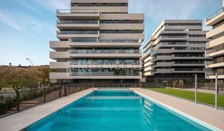 Appartement à Finestrelles. Fantástico piso de 4 habitaciones con terraza