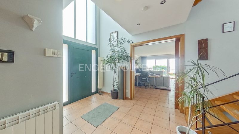 Foto 74c2a205-f4e7-4afa-8e8e-4d54d7d49600. Casa amb calefacció aparcament piscina a Canet de Mar