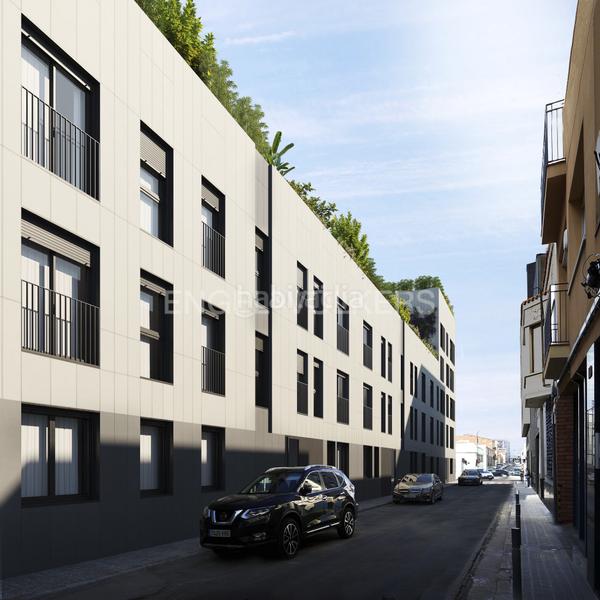 Foto 18ed32f2-cd56-47cf-9a56-fdb613c403fc. Apartament amb calefacció aparcament piscina a Centre Sabadell