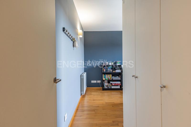 Foto 089f8688-bbca-4098-a94a-38d8e140fe0b. Àtic amb calefacció aparcament piscina a Can Llong Sabadell