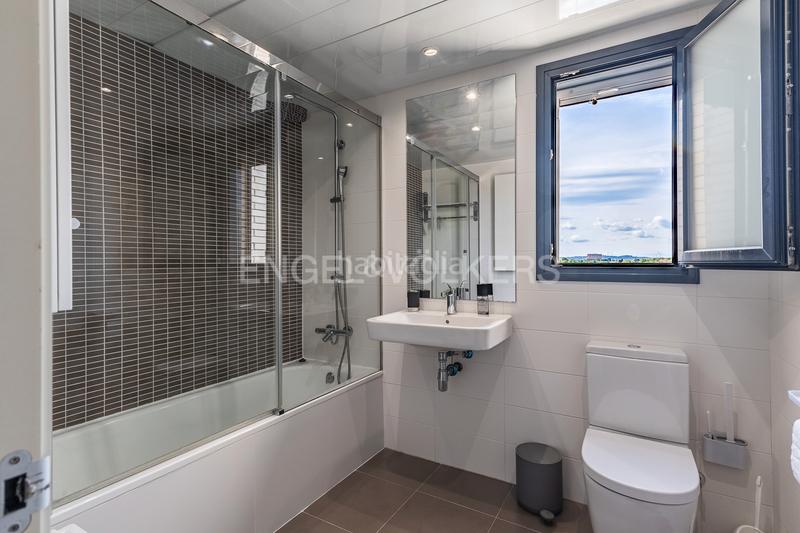 Foto 1eeefda3-1911-409b-a787-047a6b1f30c4. Àtic amb calefacció aparcament piscina a Can Llong Sabadell