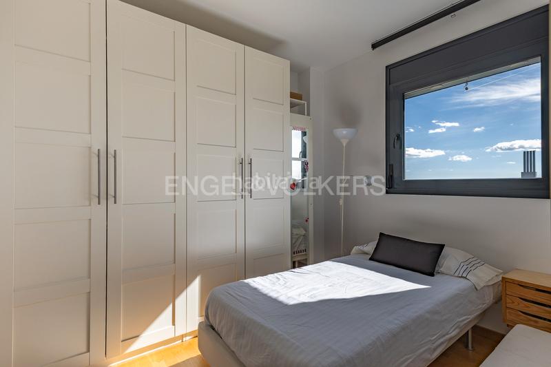 Foto 4e234c36-f63b-4829-a78c-fe6389823430. Àtic amb calefacció aparcament piscina a Can Llong Sabadell