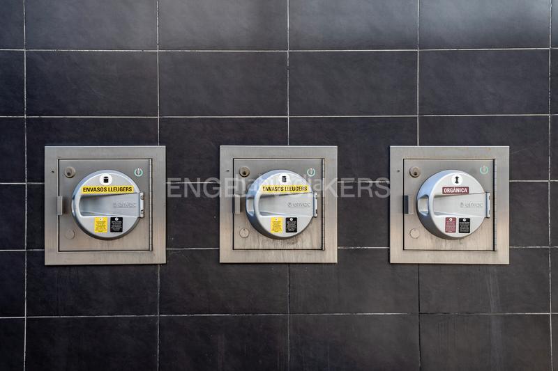 Foto b9ecd4bf-4c25-4891-ac4e-b88272789123. Àtic amb calefacció aparcament piscina a Can Llong Sabadell