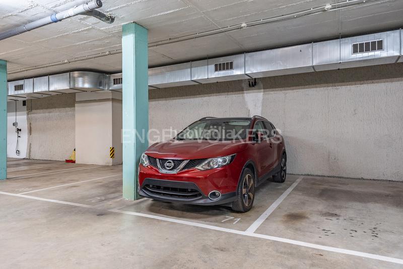 Foto c2be1083-5fe2-40b4-ad4c-12d454d053f5. Àtic amb calefacció aparcament piscina a Can Llong Sabadell