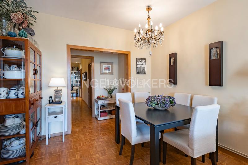 Foto 0c51f564-aaae-4610-8b7d-8e40dfb2c4f8. Appartement avec chauffage dans Pedralbes Barcelona