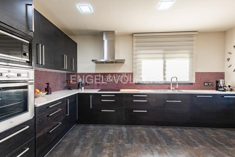 Foto d0454886-ee17-4021-9cc6-cf2d7158e64e. Maison avec chauffage piscine dans Canyelles