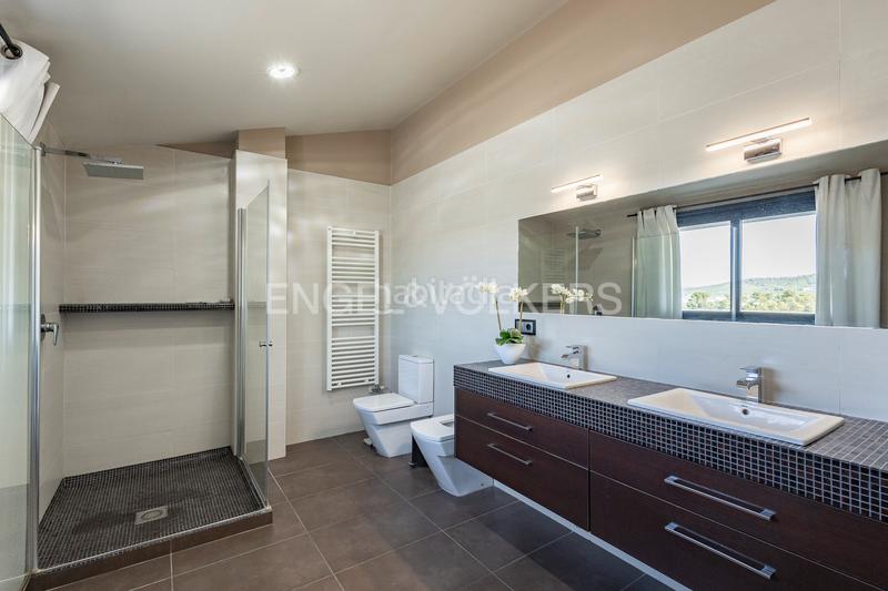 Foto e9ef93f8-2af1-4daa-947f-72a6ed701702. Maison avec chauffage piscine dans Canyelles