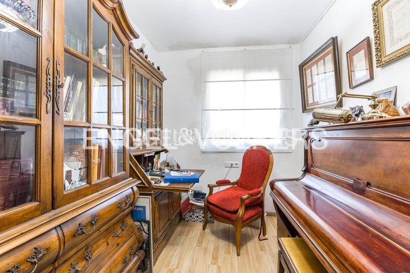 Foto 212ce8eb-7244-4c16-9bd5-34c2f92fea7e. Duplex avec chauffage parking piscine dans Centre Castelldefels