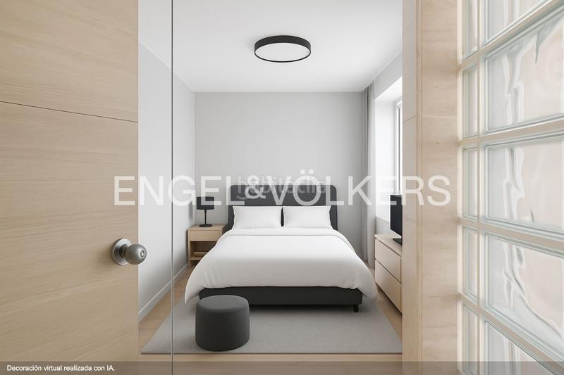 Foto b1e397ec-9bff-4727-9b60-8b3d4e61f5e7. Duplex avec chauffage parking piscine dans Centre Castelldefels