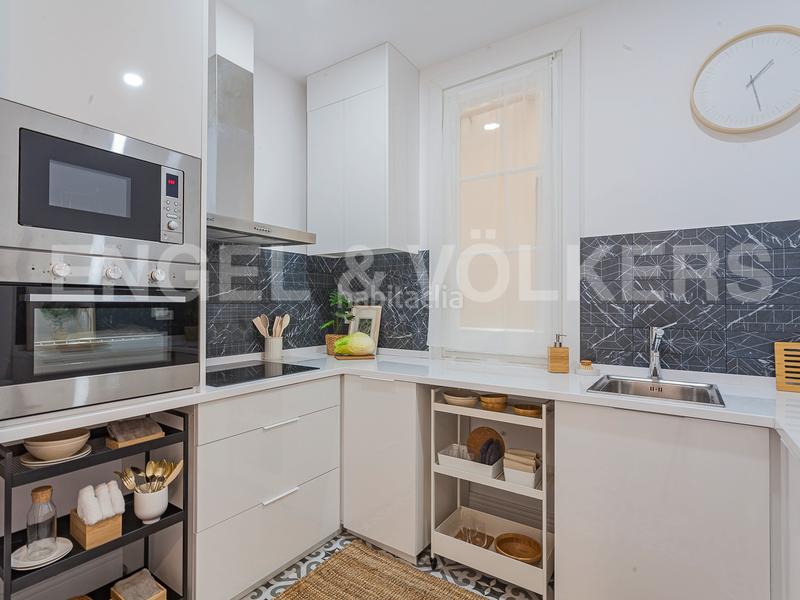 Foto 3d3c27af-17cb-4440-ab1f-60f420a34431. Piccolo appartamento con riscaldamento in La Nova Esquerra de l´Eixample Barcelona