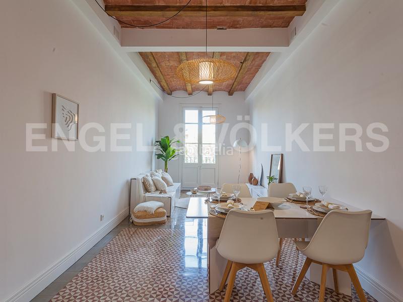 Foto 55b8d982-36d9-4f45-9abf-aa2ee8416c01. Piccolo appartamento con riscaldamento in La Nova Esquerra de l´Eixample Barcelona