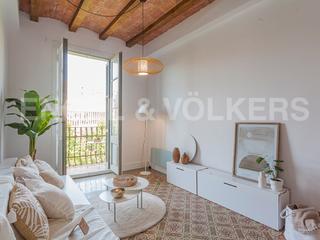 Apartamento en La Nova Esquerra de l´Eixample. Fabuloso piso reformado de 3 habitaciones en diputació, eixample