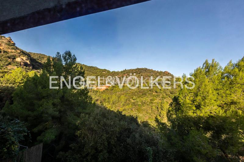 Foto 0485bdd1-717f-478b-b20b-43ee1979b5f9. Casa  para reformar en Bruguers en Bruguers Gavà