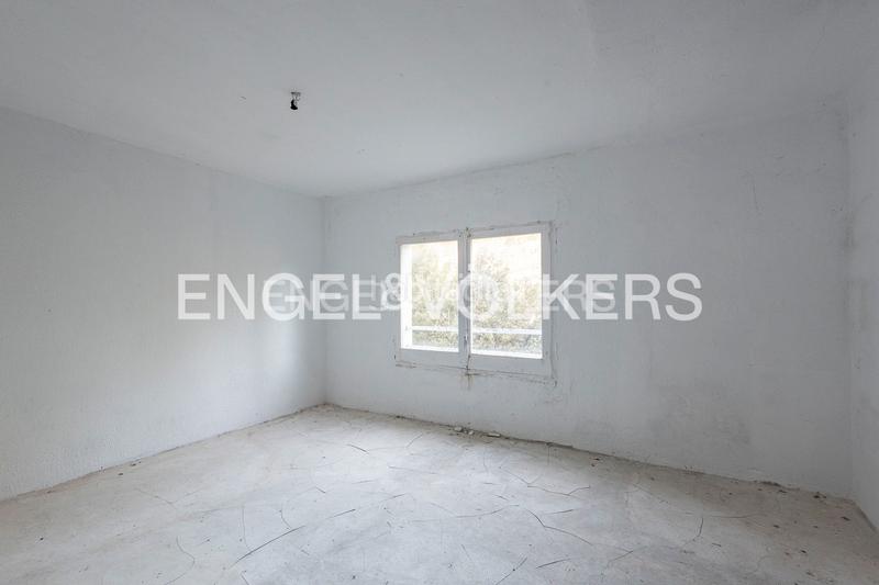 Foto 63adc91f-439c-44bc-a085-842a9760f454. Casa  para reformar en Bruguers en Bruguers Gavà