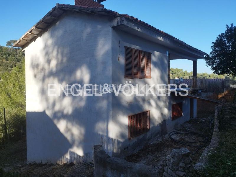 Foto 9312168e-125d-4dfe-b7f2-632abe8062e3. Casa  para reformar en Bruguers en Bruguers Gavà