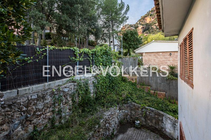 Foto e21bcac6-38f6-4283-85e5-f85c6c5c3037. Casa  para reformar en Bruguers en Bruguers Gavà