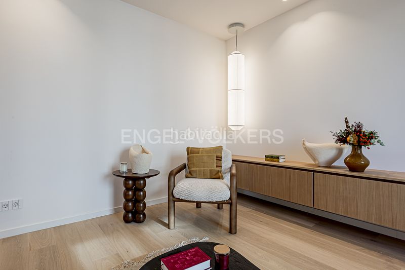 Foto 076e68a1-1e08-413a-b8a4-1bb37d29c7aa. Pis amb calefacció a Dreta de l´Eixample Barcelona