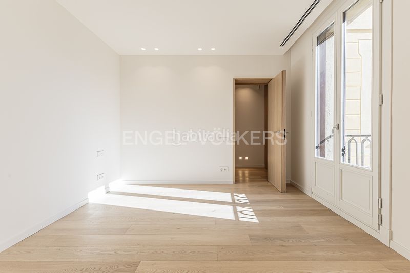 Foto ad4fb938-af1c-4d7d-9cfa-554957a00224. Pis amb calefacció a Dreta de l´Eixample Barcelona
