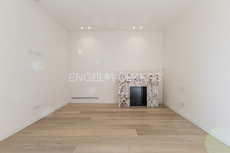 Foto b2c6918f-e863-44e9-8d77-65612ba1bffd. Pis amb calefacció a Dreta de l´Eixample Barcelona