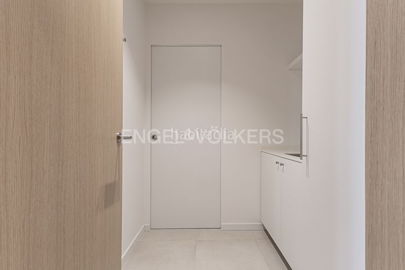 Foto e8a97170-4030-4f7c-a871-c2dde3ae5198. Pis amb calefacció a Dreta de l´Eixample Barcelona