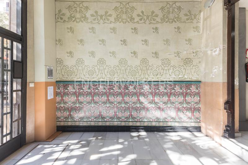 Foto 1d63052e-47d4-4df9-9830-be9a660de9f9. Piccolo appartamento con riscaldamento in L´Antiga Esquerra de l´Eixample Barcelona