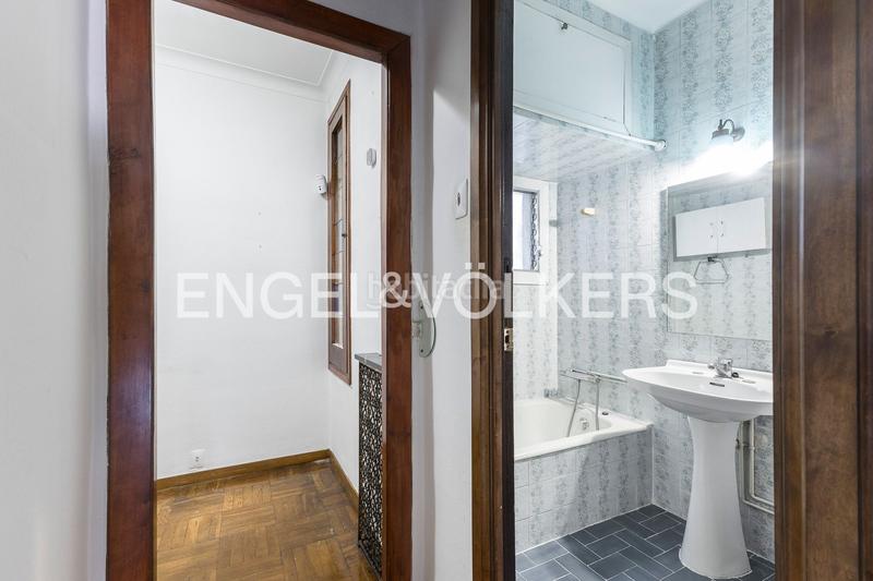 Foto 6b5a0b8e-9651-4e15-8c95-d2bbafe36b7a. Appartement mit heizung in El Camp d´en Grassot i Gràcia Nova Barcelona