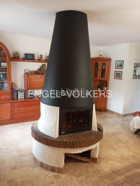 Foto 01bbe3d8-f7d0-452e-b6a7-3db7f9acd95b. Maison avec chauffage dans Cervelló