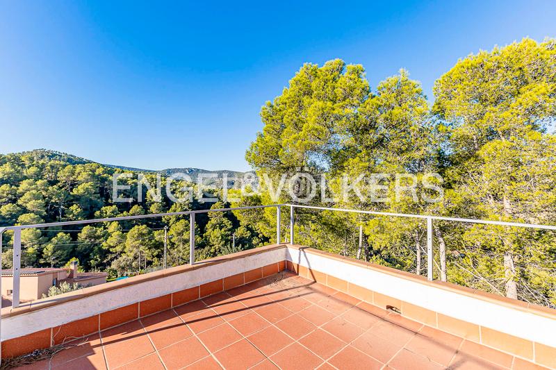 Foto 5356ec2e-5ec2-486c-9e7f-9704ed766676. Maison avec chauffage dans Cervelló