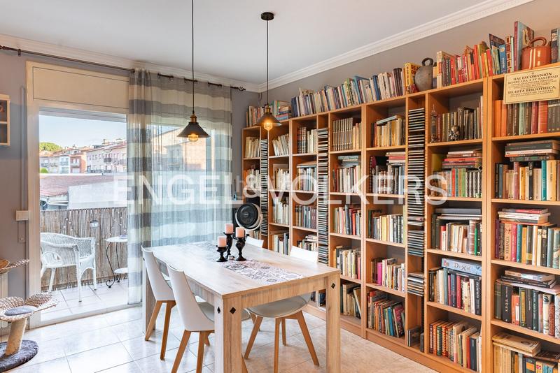 Foto 30bb764a-f173-4e98-a7b7-d6b488490221. Duplex with heating in Nucli Urbà Argentona