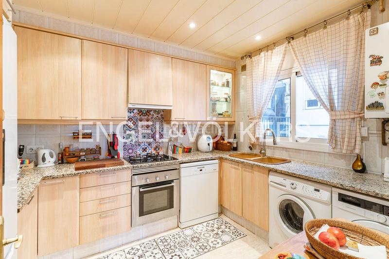 Foto bbaf5603-37fd-40a5-9e59-1f5d0ad64f0d. Duplex with heating in Nucli Urbà Argentona