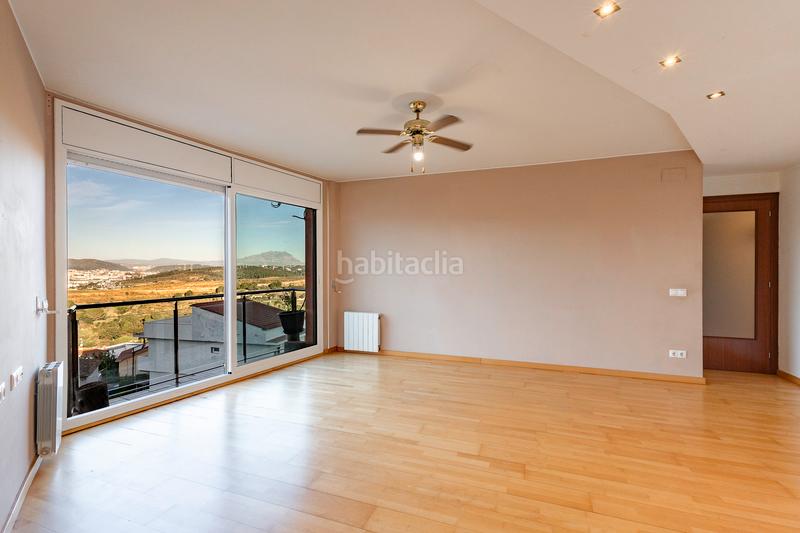 Foto caa63847-17b7-4a4c-99e3-2fb6d07fb8aa. Apartament amb calefacció aparcament a Papiol (El)