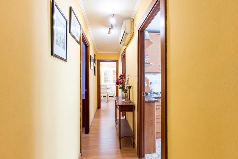 Foto 5c8bf15d-fb78-463e-b7aa-8e986ffd7870. Apartamento  reformado en barrio del puerto en Tarragona