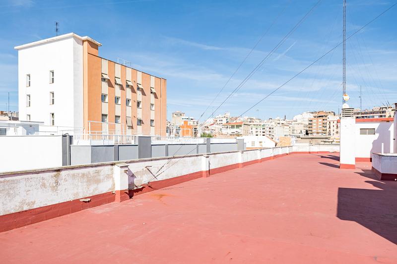 Foto ffb99d7d-0363-4493-9e26-c4d1fb559bc9. Apartamento  reformado en barrio del puerto en Tarragona