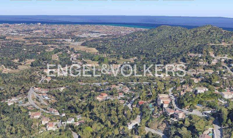 Foto afe102b1-b682-4c05-b979-de2938615284. Terreny residencial a Palafolls