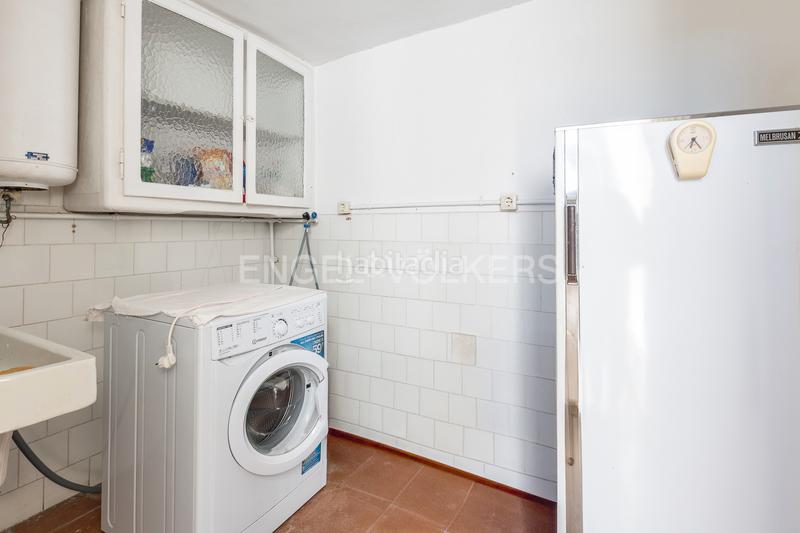 Foto 03a948d0-b0c9-4c72-b900-db945a850f45. Casa majestuosa casa clásica en Alella