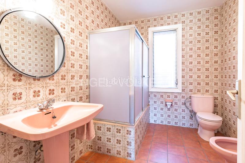 Foto 14f0ec99-01cb-4240-ba2f-13b1418db763. Casa majestuosa casa clásica en Alella