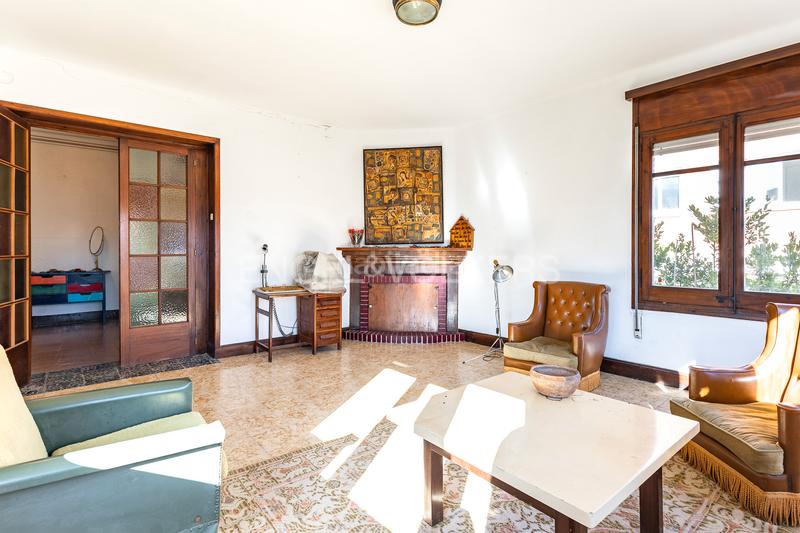 Foto 82d16ac9-8fec-40c0-be28-47245825f7f3. Casa majestuosa casa clásica en Alella