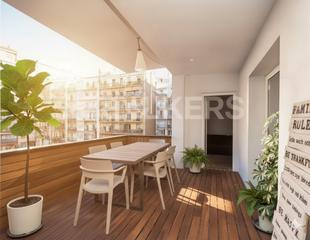 Apartament a La Nova Esquerra de l´Eixample. Excelente piso con terraza en eixample