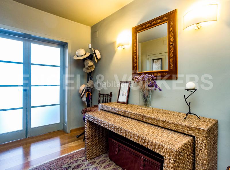 Foto 161b8bc4-5479-48aa-8f67-c918ac95e3b0. Casa  fantástica y muy bien comunicada en vallvidrera en Barcelona