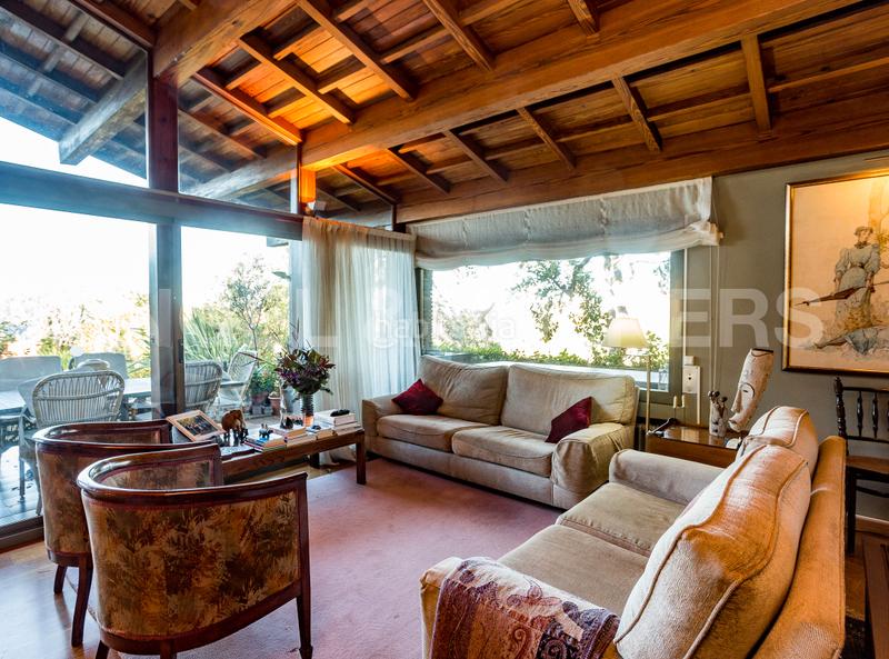 Foto 702ce580-b68b-4ab1-9b02-f47404636f6d. Casa  fantástica y muy bien comunicada en vallvidrera en Barcelona