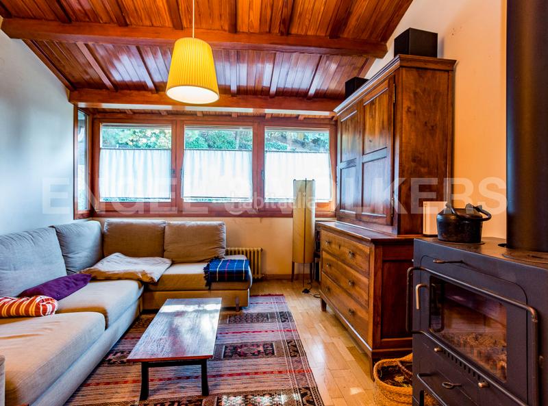 Foto 85bada52-200a-4b93-b0dc-caba836dfbde. Casa  fantástica y muy bien comunicada en vallvidrera en Barcelona