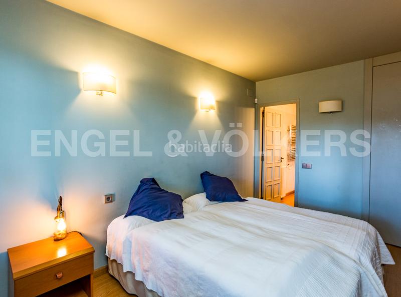 Foto a9a4cd5e-e319-4599-8ca6-ea68d2c2bab4. Casa  fantástica y muy bien comunicada en vallvidrera en Barcelona