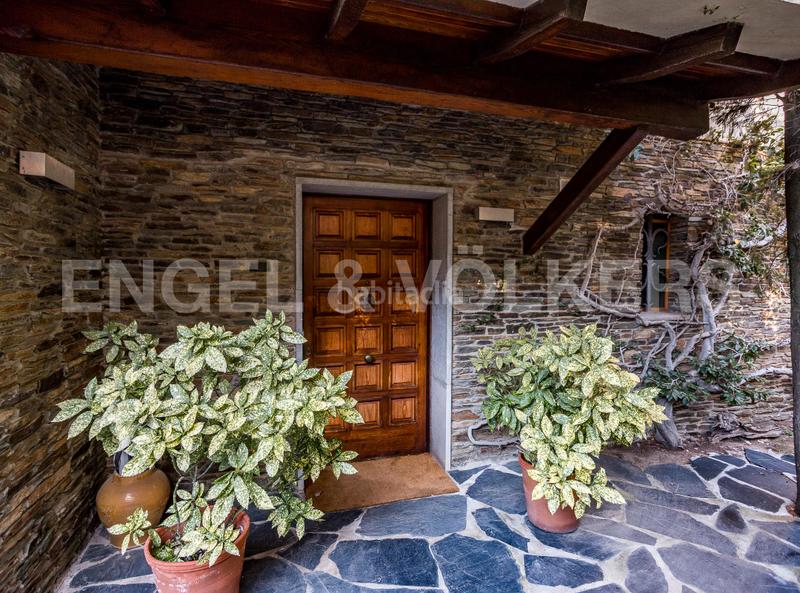 Foto c0eedda1-34e7-48e9-a1f7-ae037fbfd1dd. Casa  fantástica y muy bien comunicada en vallvidrera en Barcelona