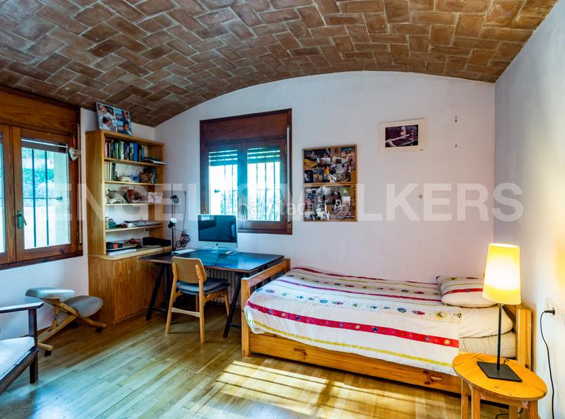 Foto dcaab418-be2c-48f9-8f65-88441bd7be9c. Casa  fantástica y muy bien comunicada en vallvidrera en Barcelona