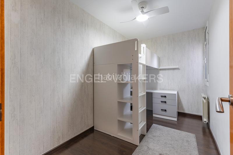 Foto 40b3c3bb-f7c6-4abe-962a-33ae113e05c8. Affitto duplex con riscaldamento in Sant Pere Nord Terrassa