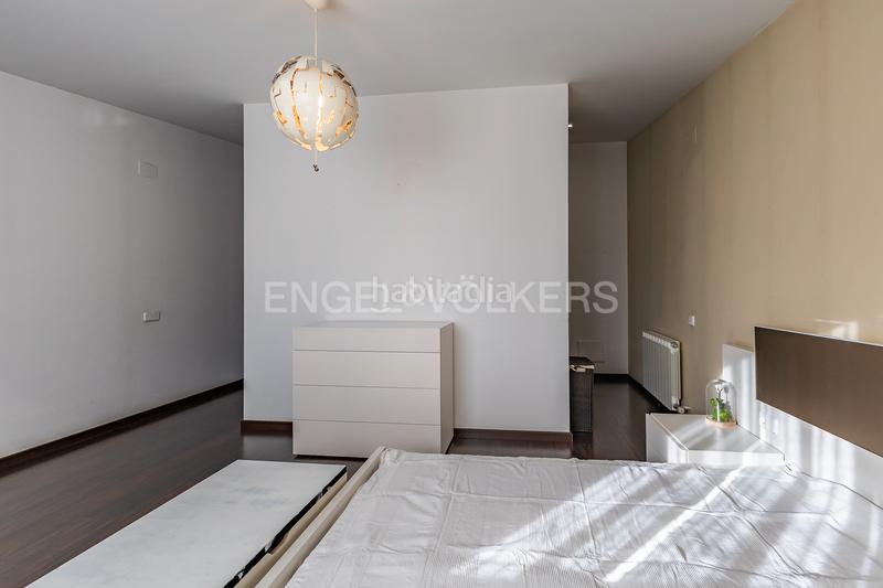 Foto c28301a7-014b-4e88-b6a9-51c594a62354. Location duplex avec chauffage dans Sant Pere Nord Terrassa