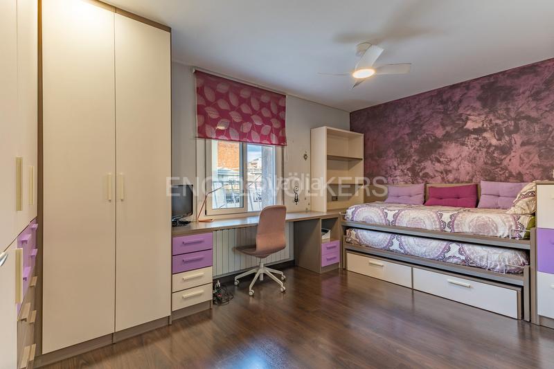 Foto 8bac574a-f970-4e0d-b97e-1090b322f445. Rent duplex with heating in Sant Pere Nord Terrassa