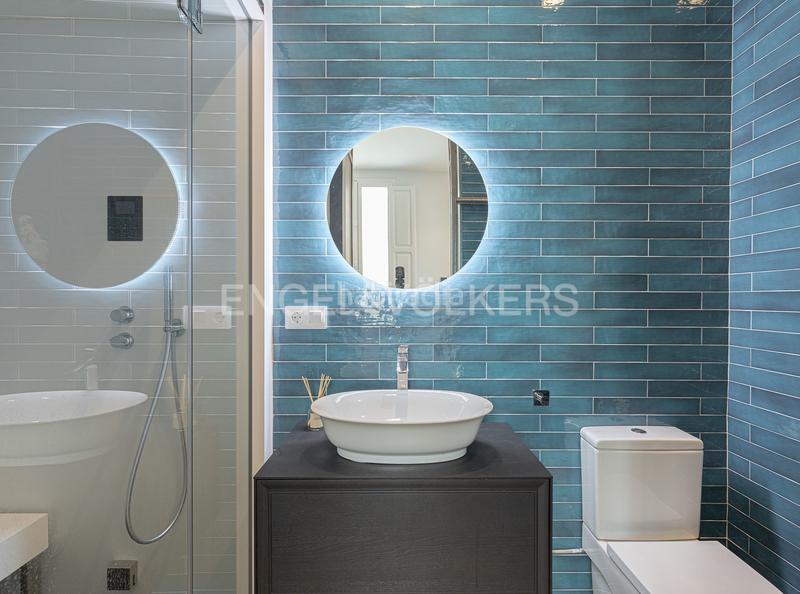 Foto d78fc521-b707-4426-90ef-e4ce1bb8d676. Lloguer casa amb calefacció aparcament piscina a Barcelona