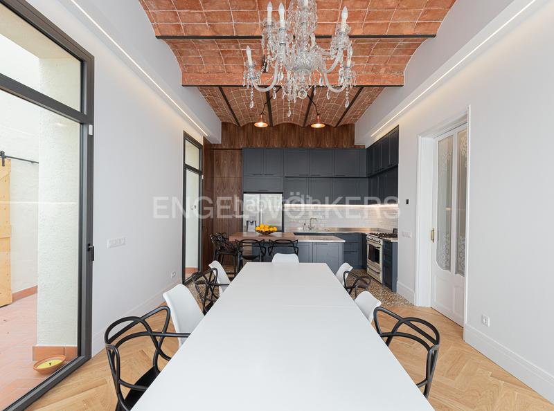 Foto 53f3c6f5-b04d-4d86-ab35-466e9820d2a9. Location maison avec chauffage parking piscine dans Barcelona