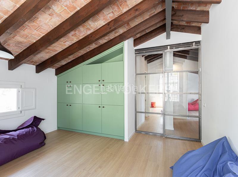 Foto 7e721496-4bbf-4b1c-a6e0-0c2c2efd8aa1. Miete haus mit heizung parking pool in El Coll Barcelona